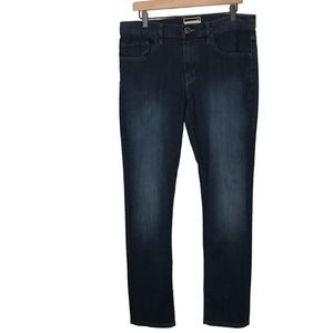 Travis Mathew Mens 34x30 Jeans
